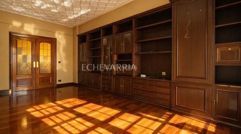 Foto 3 de Piso en venta en San Pedro de Deusto - La Ribera, Bilbao