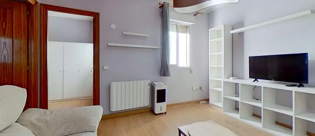 Wohnzimmer von Wohnung zur Miete in  Madrid Capital mit Heizung