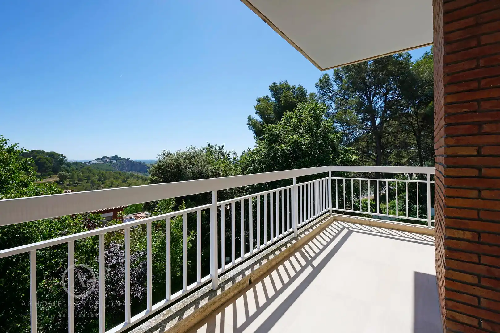 Terrassa de Casa o xalet en venda en Castelldefels amb Aire condicionat, Calefacció i Jardí privat
