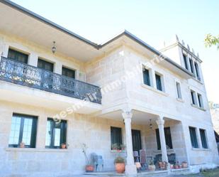 Exterior view of House or chalet for sale in Pontevedra Capital   with Private garden, Parquet flooring and Terrace
