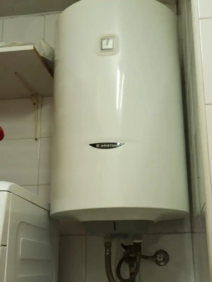 Badezimmer von Wohnungen zum Verkauf in Murcia mit Klimaanlage und Möbliert