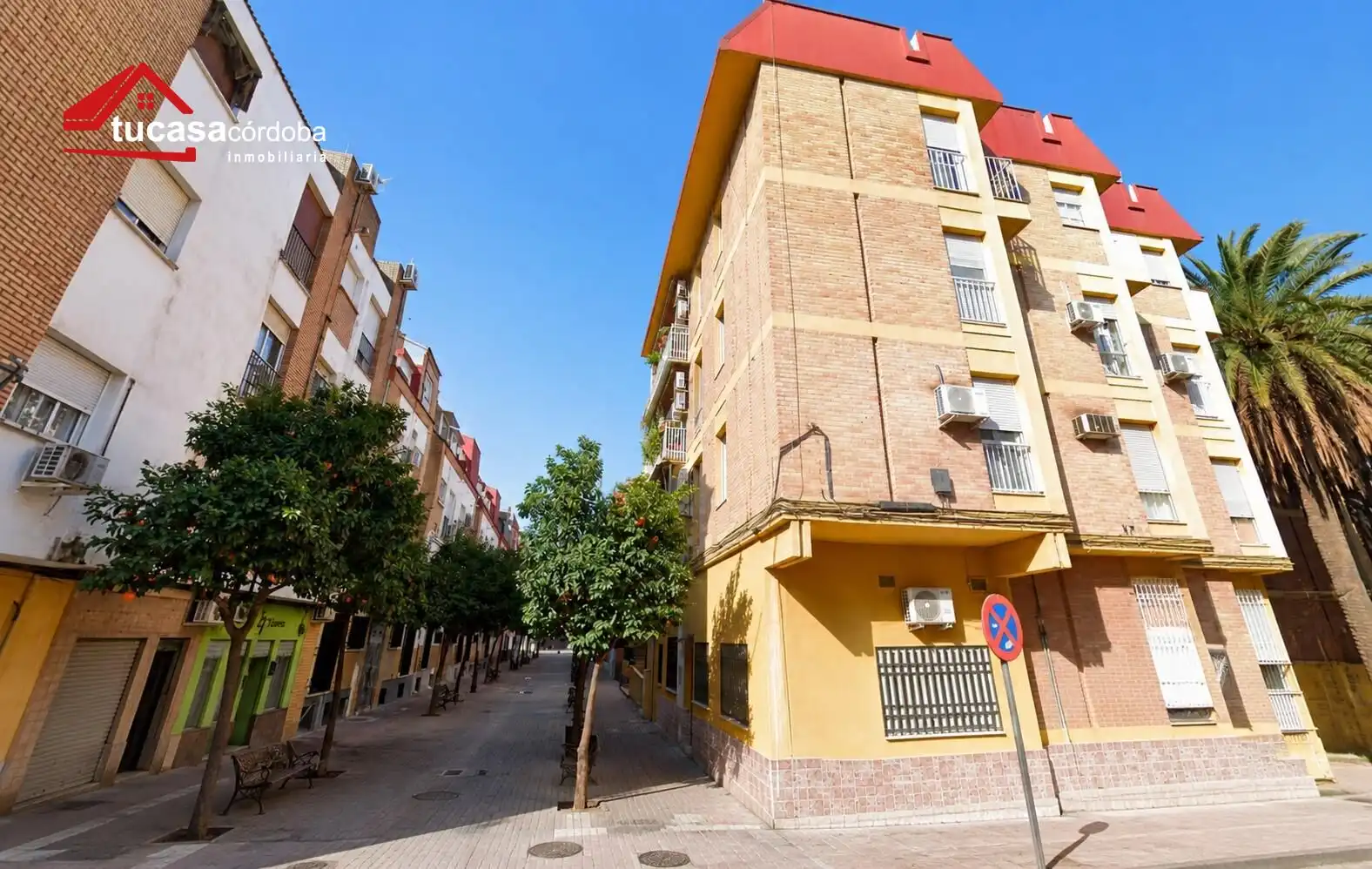 Vista exterior de Loft en venda en Córdoba amb Aire condicionat