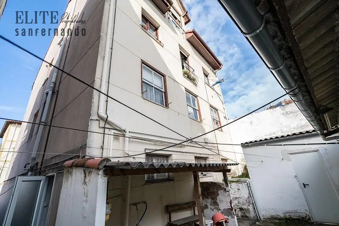 Vista exterior de Casa o chalet en venta en Santander con Calefacción, Jardín privado y Parquet