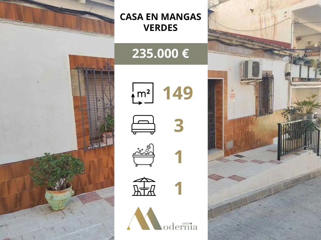Exterior view of Single-family semi-detached for sale in Málaga Capital  with Air Conditioner, Terrace and Furnished