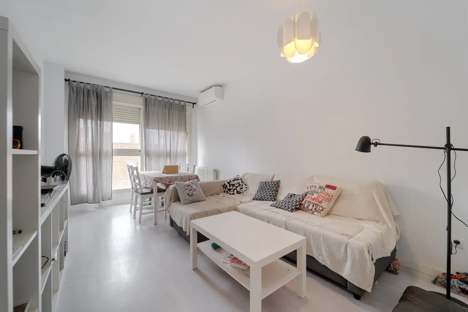 Wohnzimmer von Wohnung zum Verkauf in Móstoles mit Klimaanlage, Heizung und Abstellraum