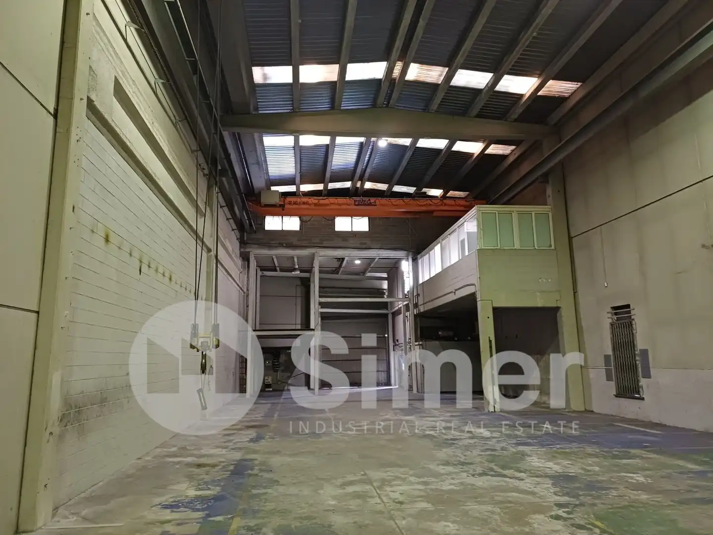 Nave industrial de alquiler en Ripollet