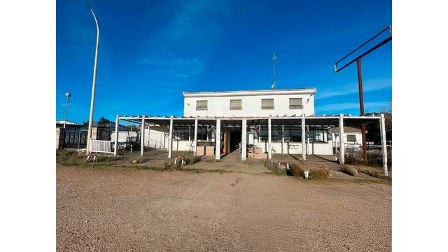 Edificio en Venta en CTRA N-620 (BURGOS-PORTUGAL) KM 303, 303 en Sancti-Spíritus (Salamanca)