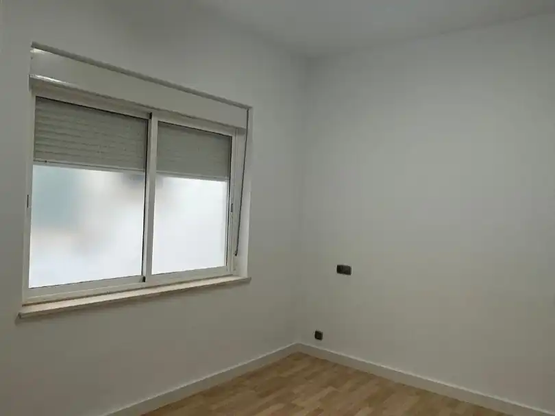 Habitación de Oficina de alquiler en Huelva