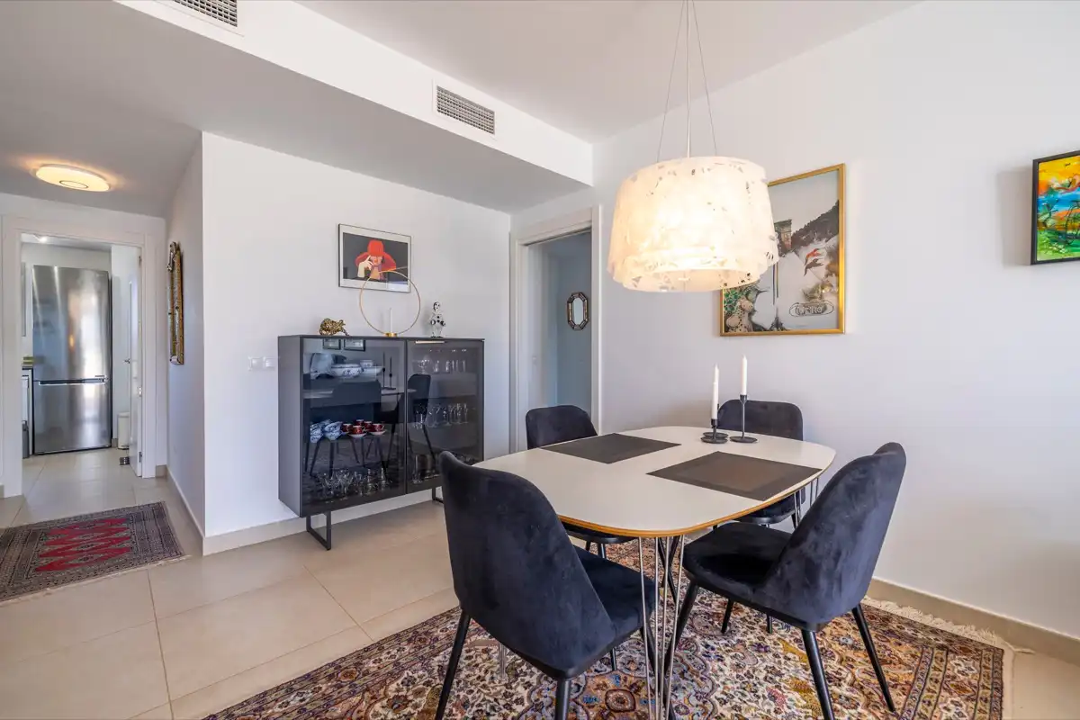 Esszimmer von Dachboden zum Verkauf in Dénia mit Klimaanlage, Heizung und Terrasse