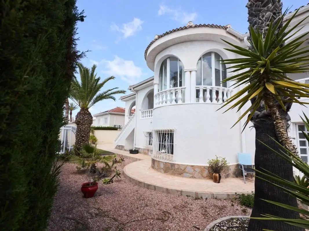 Exterior view of Houses for sale in Rojales  with Air Conditioner and Private garden