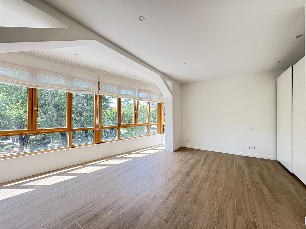 Sala d'estar de Pis de lloguer en  Madrid Capital amb Aire condicionat