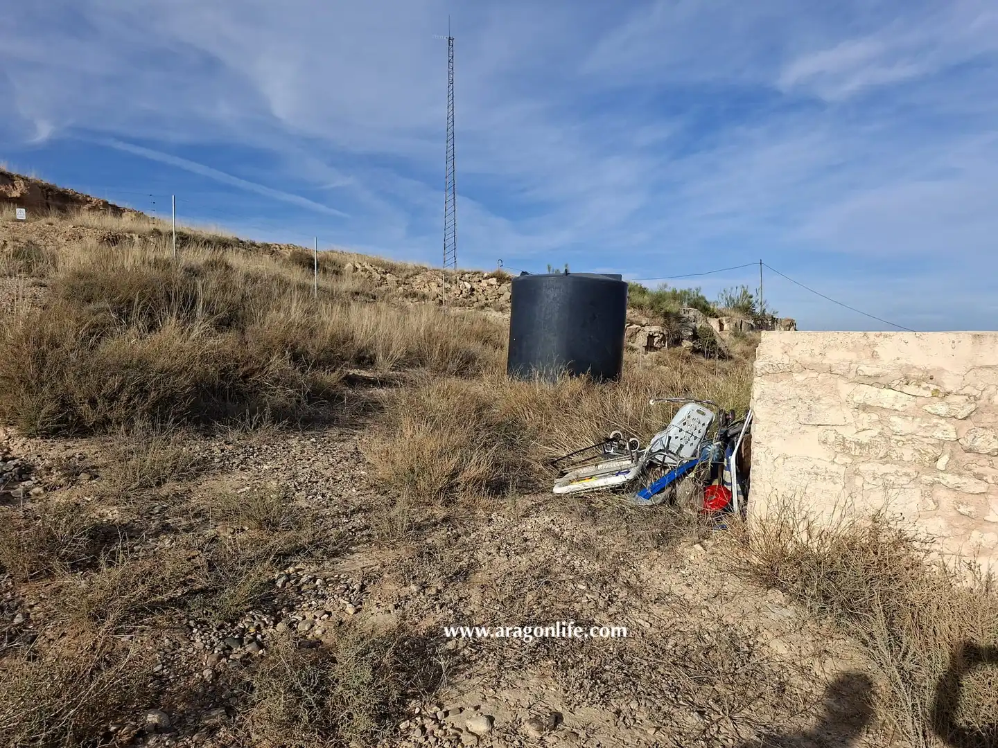 Finca rústica en venta en Chiprana con Jardín privado, Amueblado y Horno