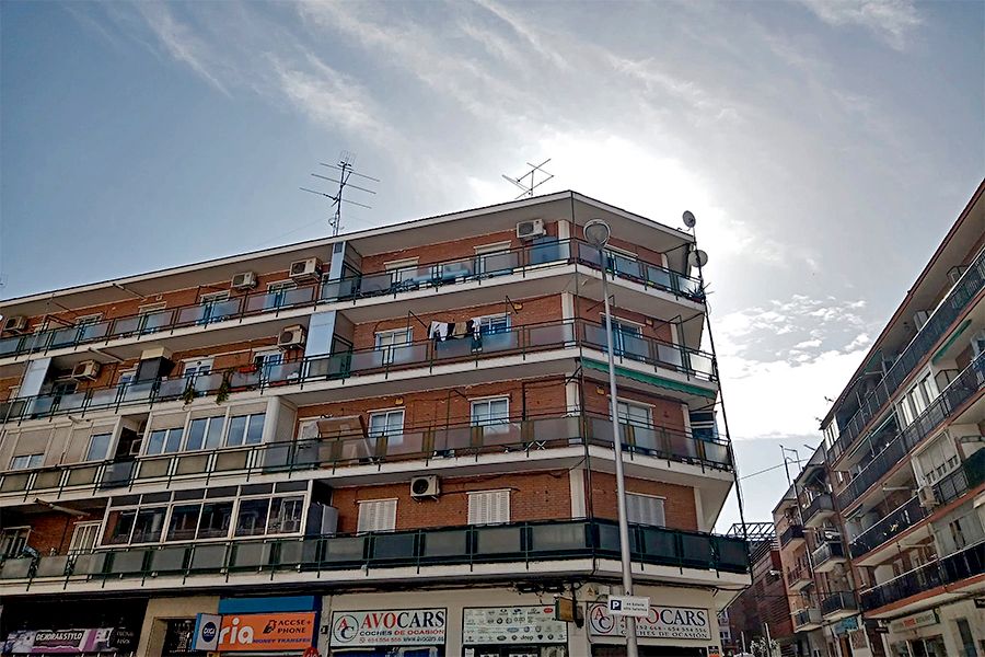 Außenansicht von Wohnung zum Verkauf in  Madrid Capital