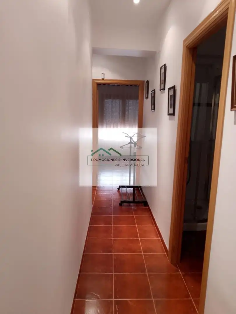 Casa o xalet en venda en Enguídanos amb Moblat