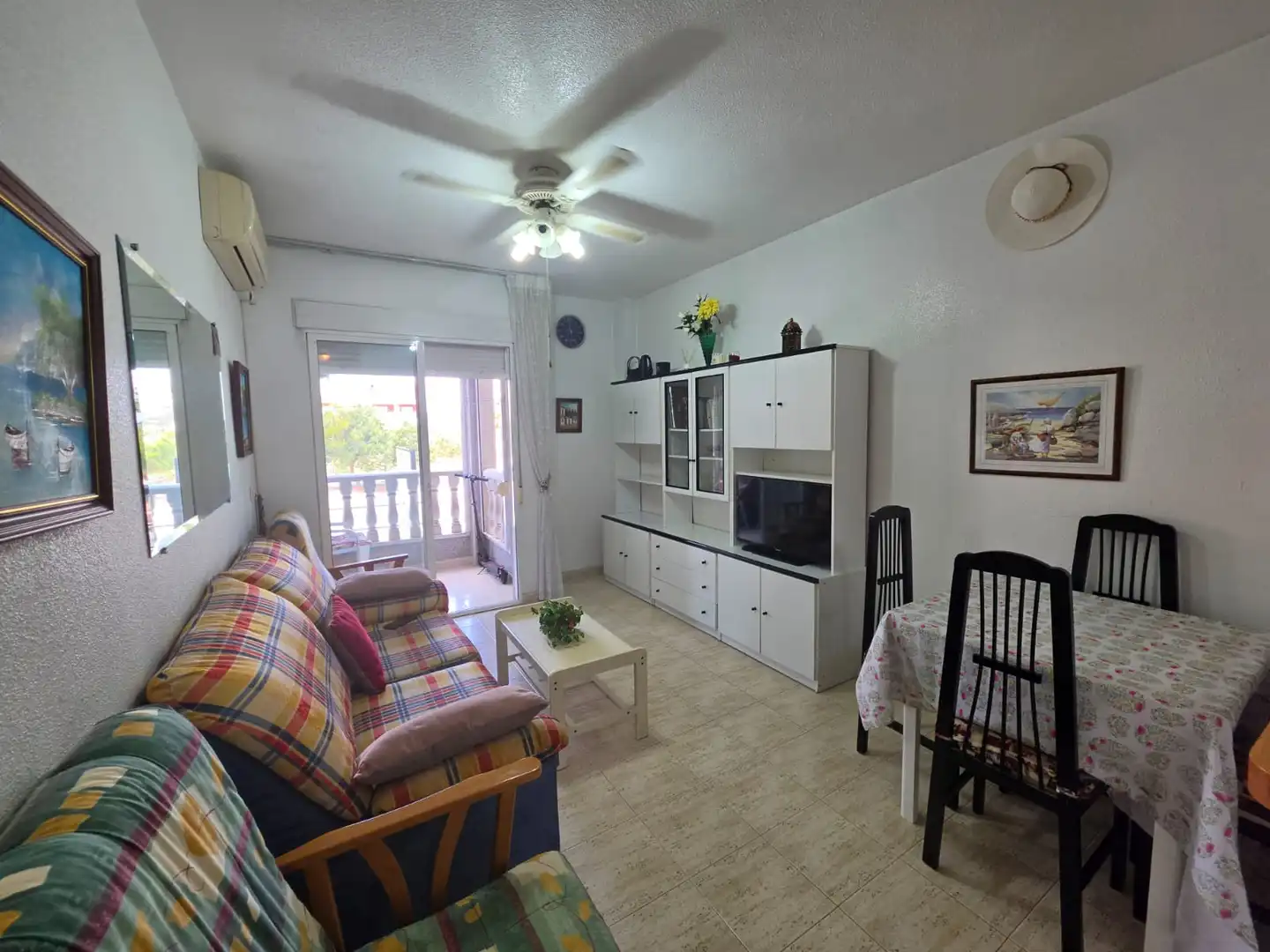 Living room of Apartments for sale in Guardamar del Segura  with Air Conditioner, Terrace and Furnished
