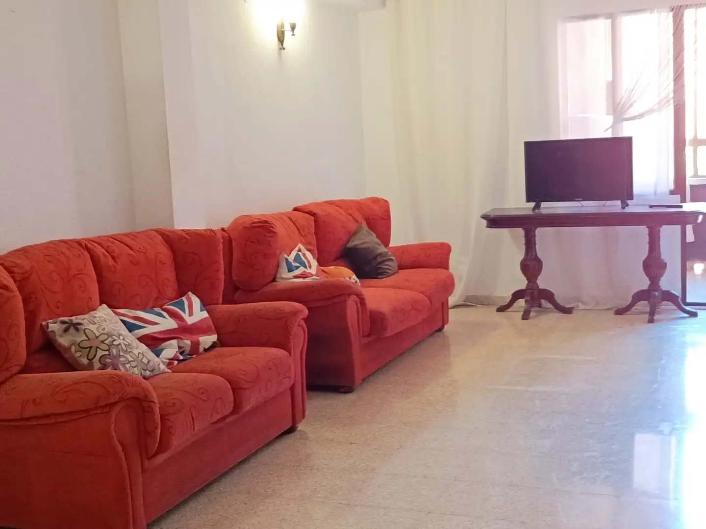 Sala d'estar de Pis en venda en Alicante / Alacant amb Balcó i Alarma