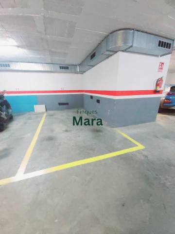 Garaje en Venta en Vinyets - Molí Vell