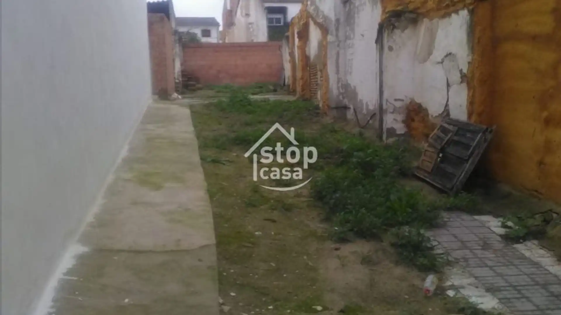 Residencial en venta en Fernán-Núñez