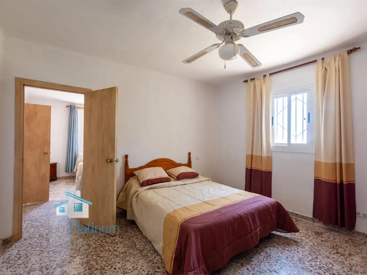 Dormitori de Casa o xalet en venda en Águilas amb Aire condicionat, Calefacció i Jardí privat