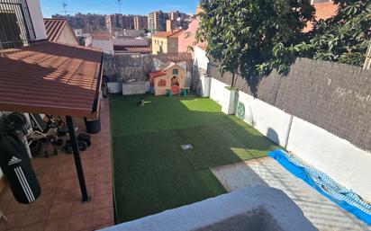 Garden of Single-family semi-detached for sale in Badalona  with Air Conditioner, Heating and Parquet flooring