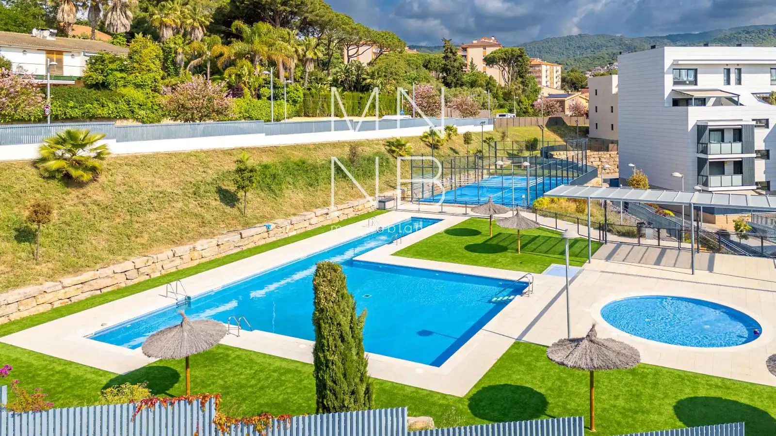 Piscina de Piso en venta en Sant Andreu de Llavaneres con Aire acondicionado, Calefacción y Trastero