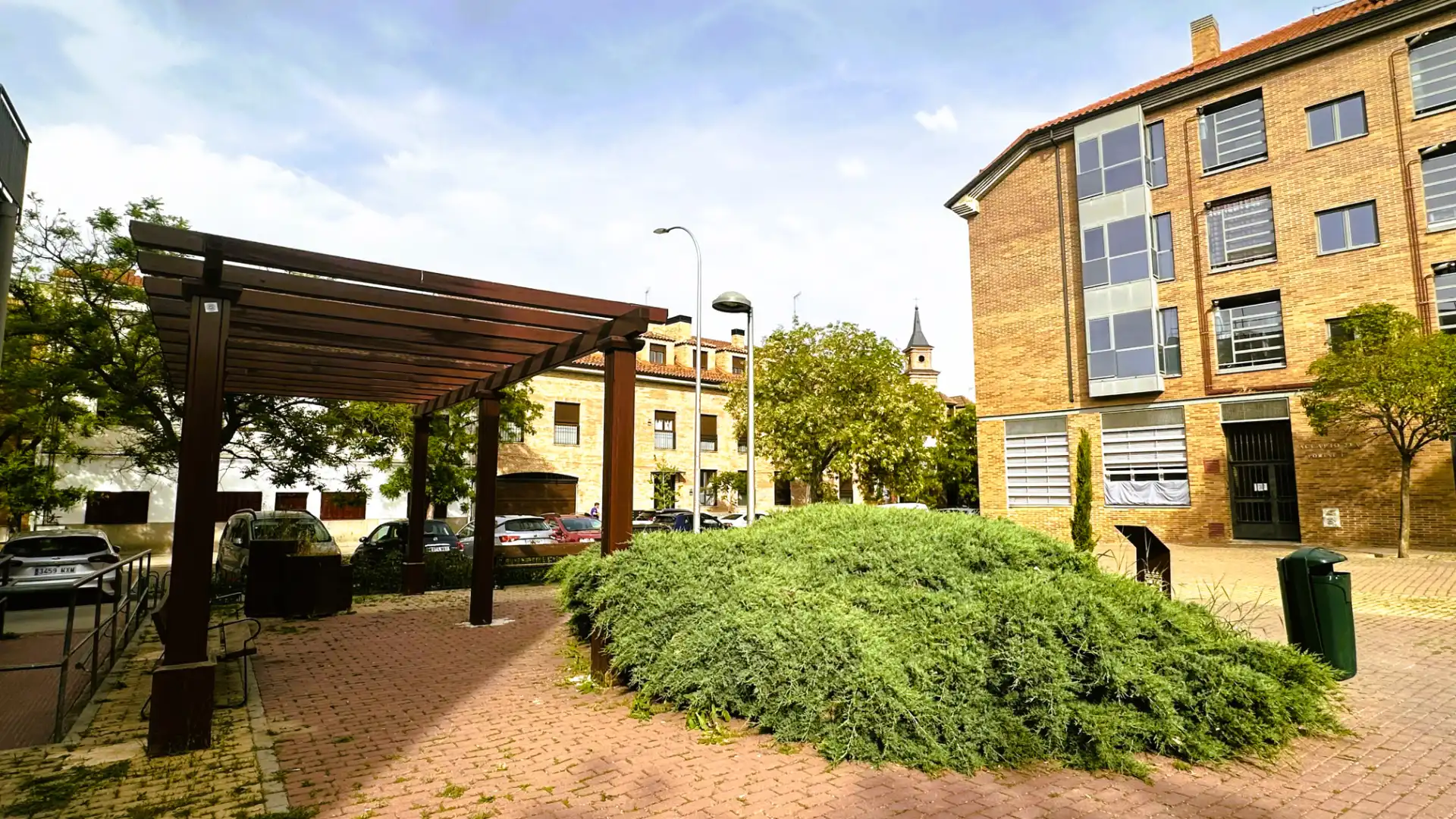 Exterior view of Flat for sale in Madrid  with Air Conditioner, Heating and Oven