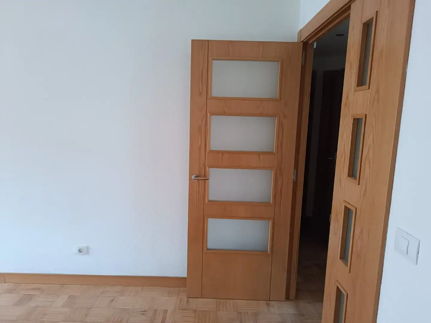 Piso en venta en Pradoluengo con Parquet y Terraza