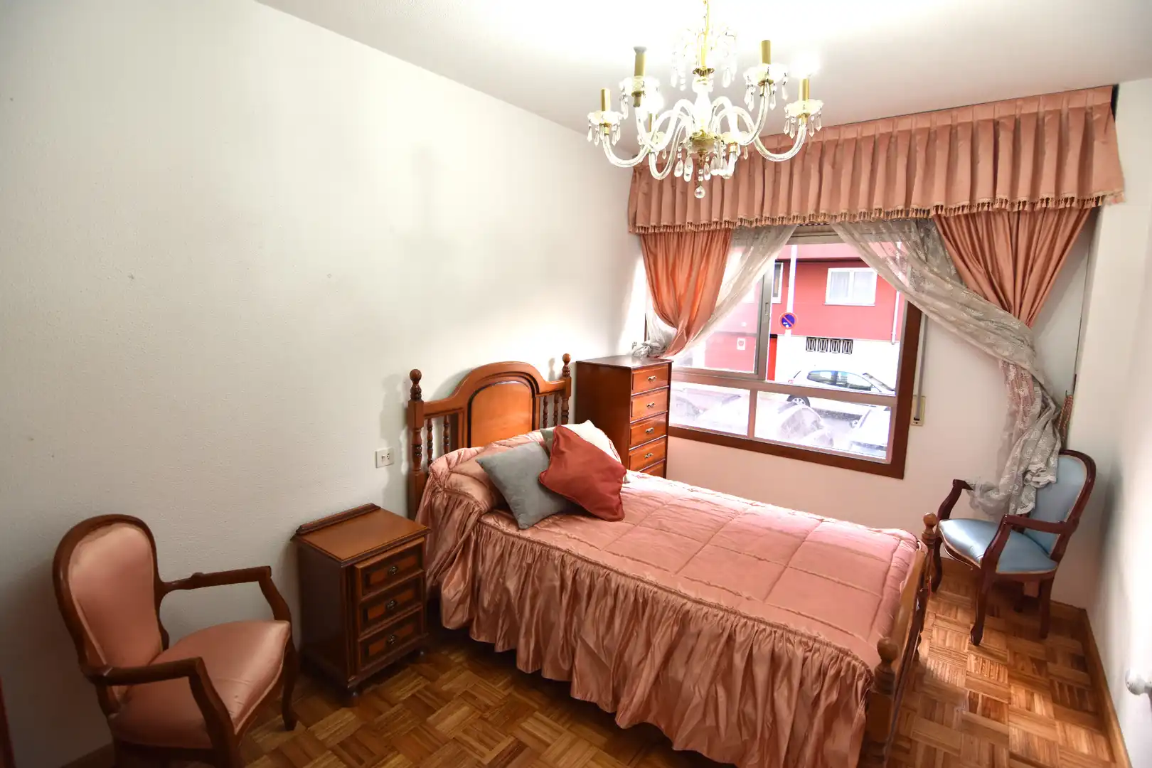 Habitación de Piso en venta en A Coruña Capital  con Calefacción, Parquet y Trastero