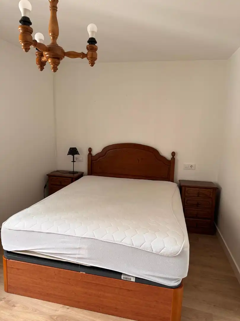 Habitación de Local de alquiler en Val do Dubra con Amueblado