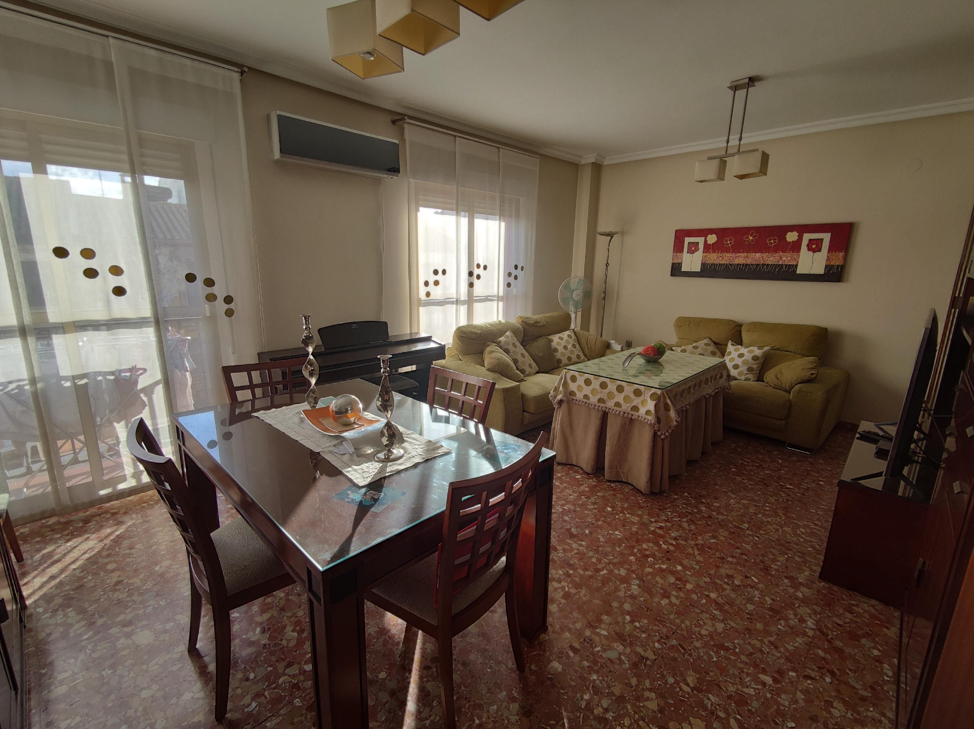 Sala d'estar de Apartament en venda en Andújar amb Aire condicionat i Calefacció