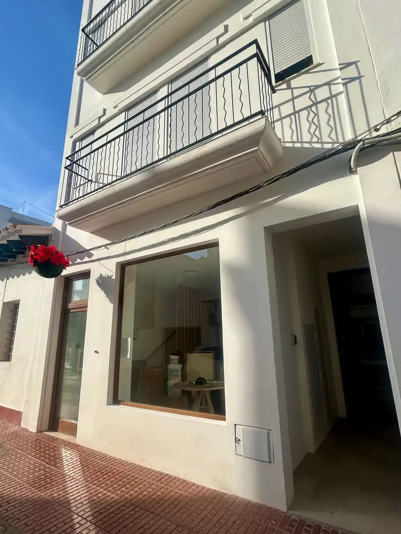 Gebäude zur Miete in calle san vicente, 9, Santa Eulària