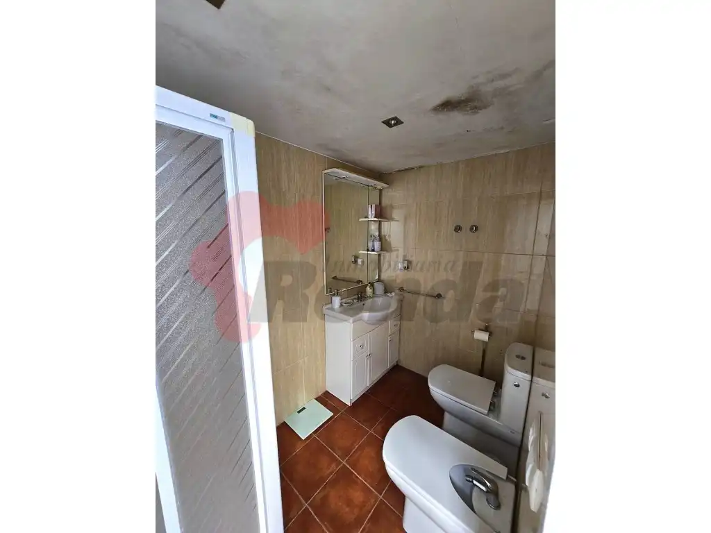 Baño de Casa adosada en venta en Lugo