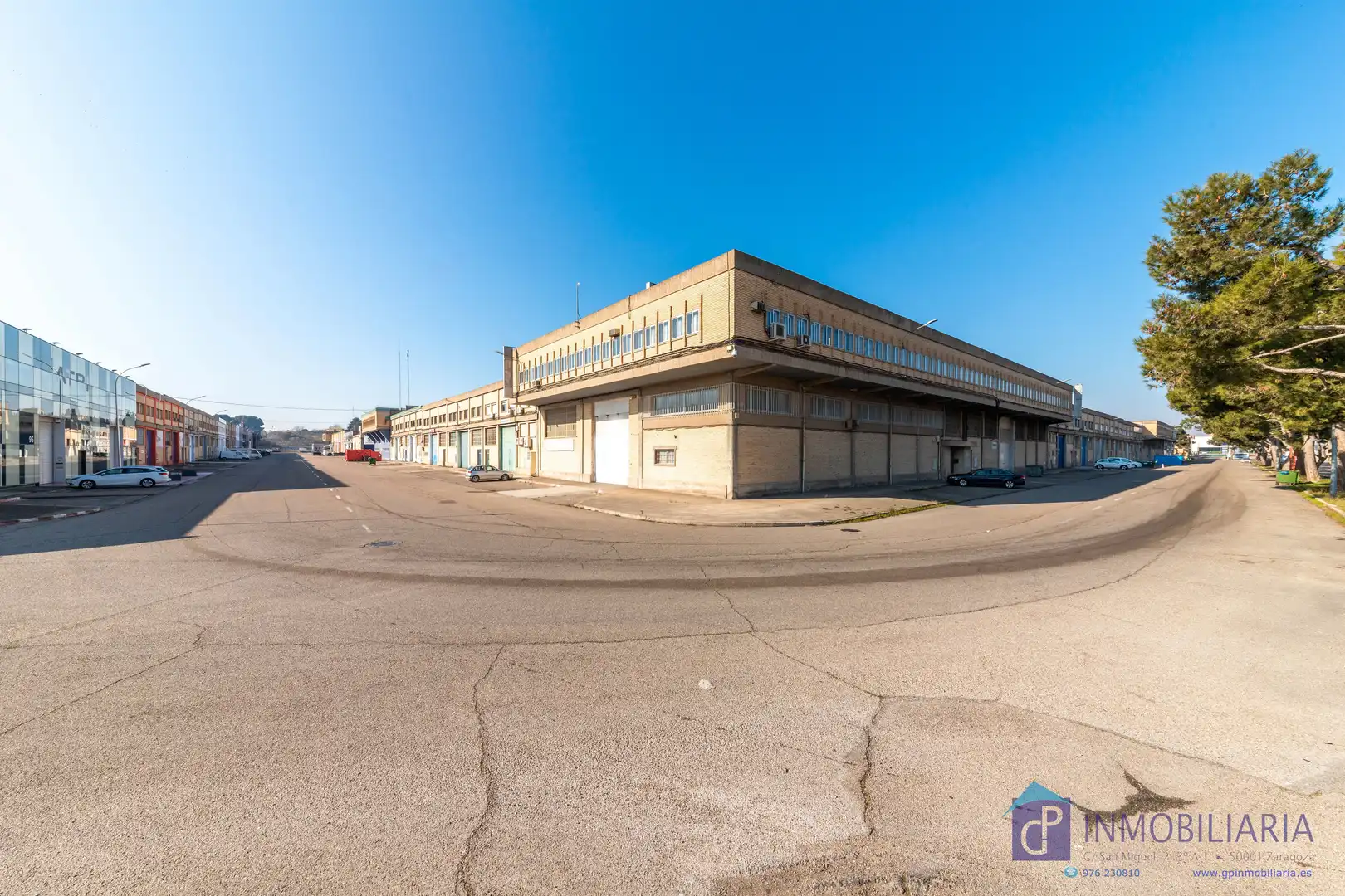Vista exterior de Nave industrial en venta en Zaragoza