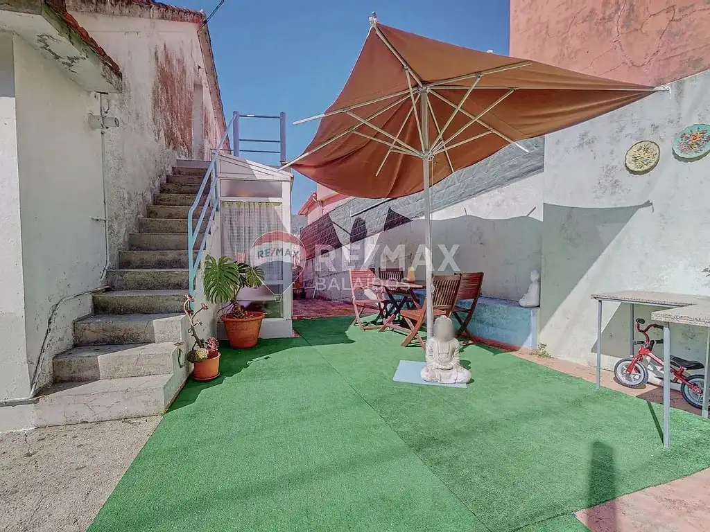 Terraza de Casa o chalet en venta en Cangas  con Calefacción, Jardín privado y Parquet