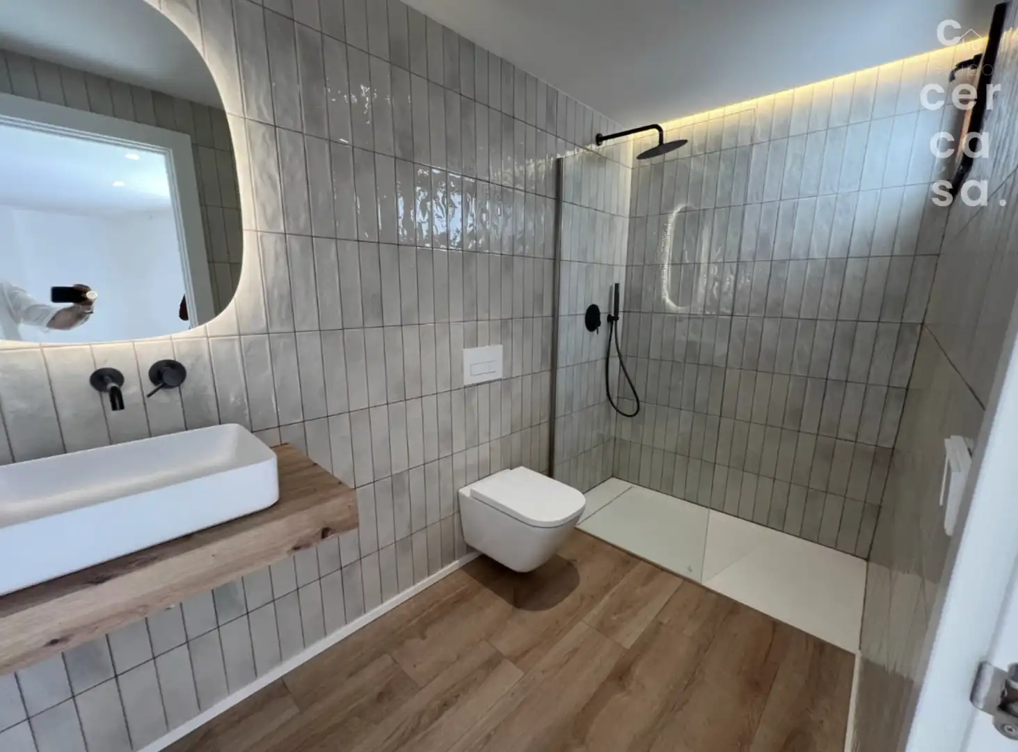 Bathroom of Houses for sale in Valencia  with Air Conditioner and Terrace