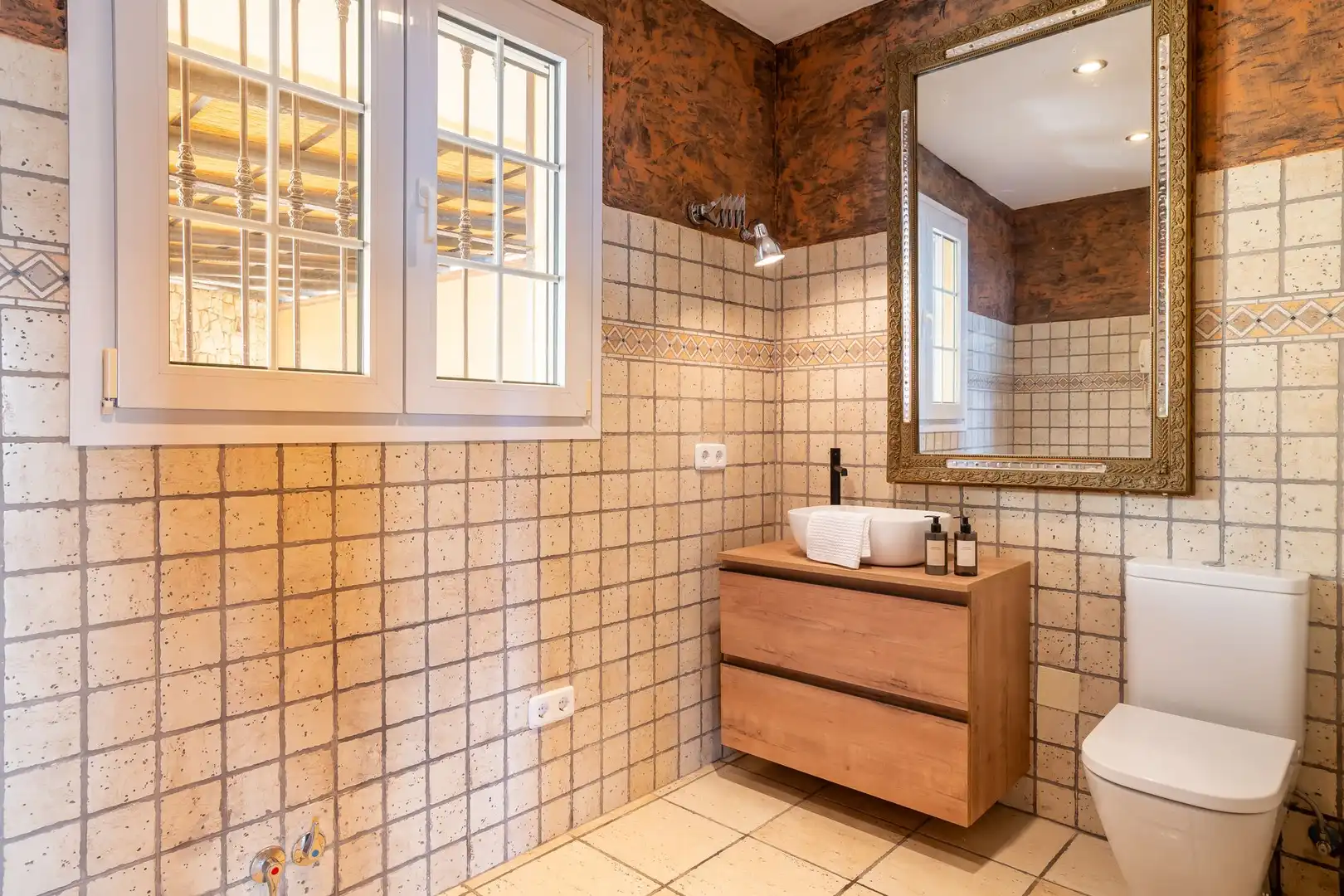 Baño de Casa o chalet en venta en Benalmádena con Terraza y Balcón