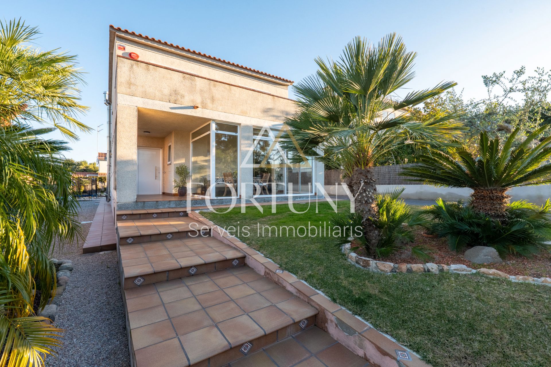 Vista exterior de Casa o chalet en venta en El Catllar  con Aire acondicionado, Calefacción y Jardín privado