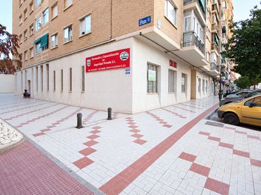 Local comercial en venda a HEROE DE SOSTOA 25