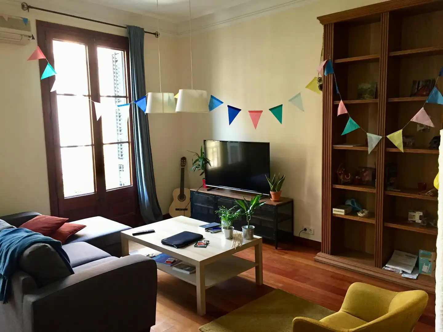 Living room of Flat for share in Barcelona  with Air Conditioner, Heating and Furnished