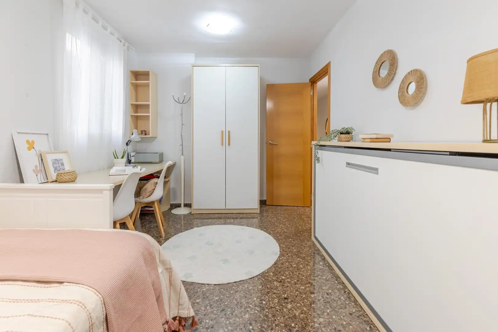 Habitación de Piso en venta en Paterna con Aire acondicionado, Calefacción y Balcón