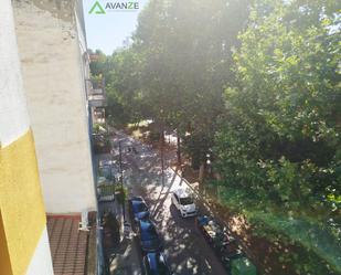 Vista exterior de Pis de lloguer en Mérida amb Aire condicionat, Terrassa i Balcó