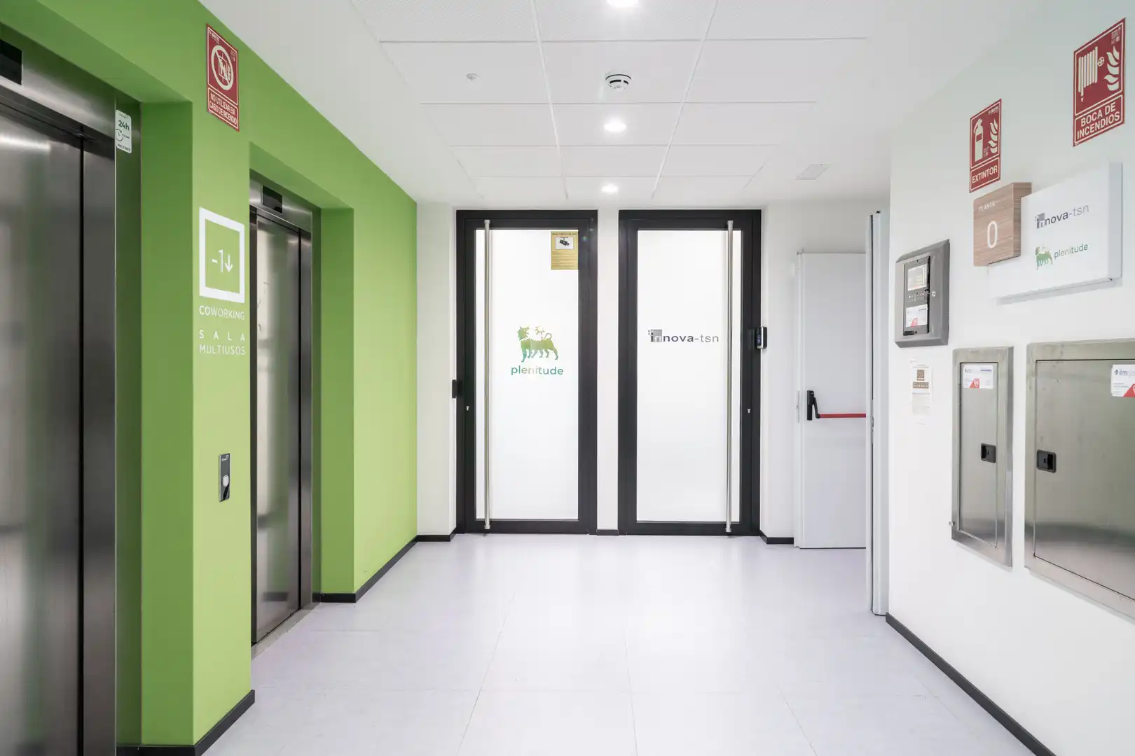 Ufficio con ascensore in vendita a Calle Albert Einstein 20, imagen 10