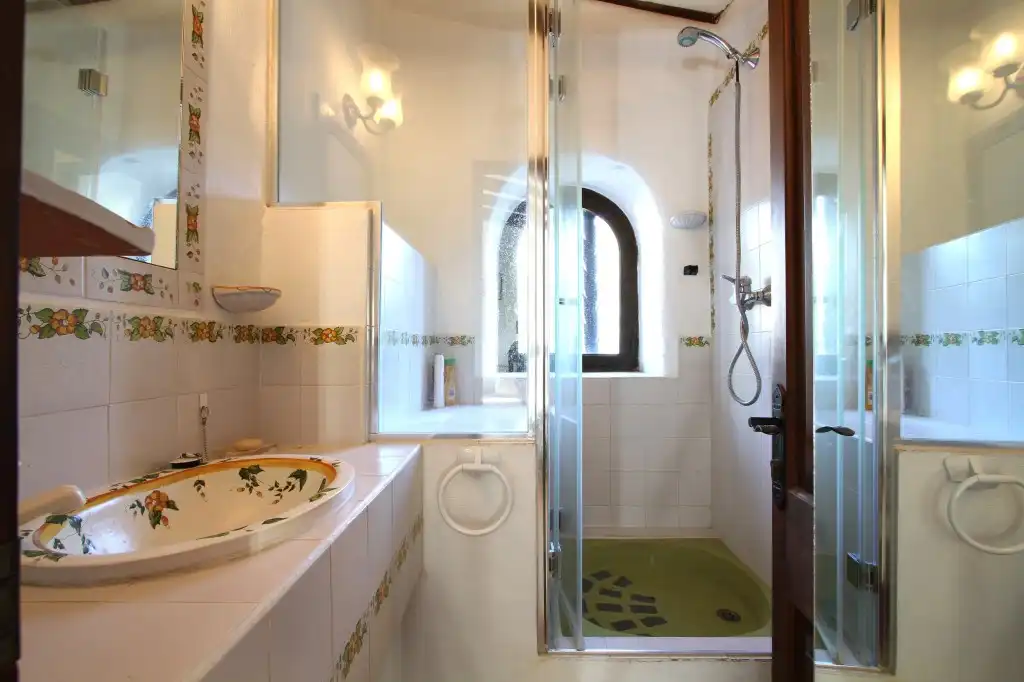 Baño de Finca rústica en venta en Pollença con Aire acondicionado, Calefacción y Jardín privado