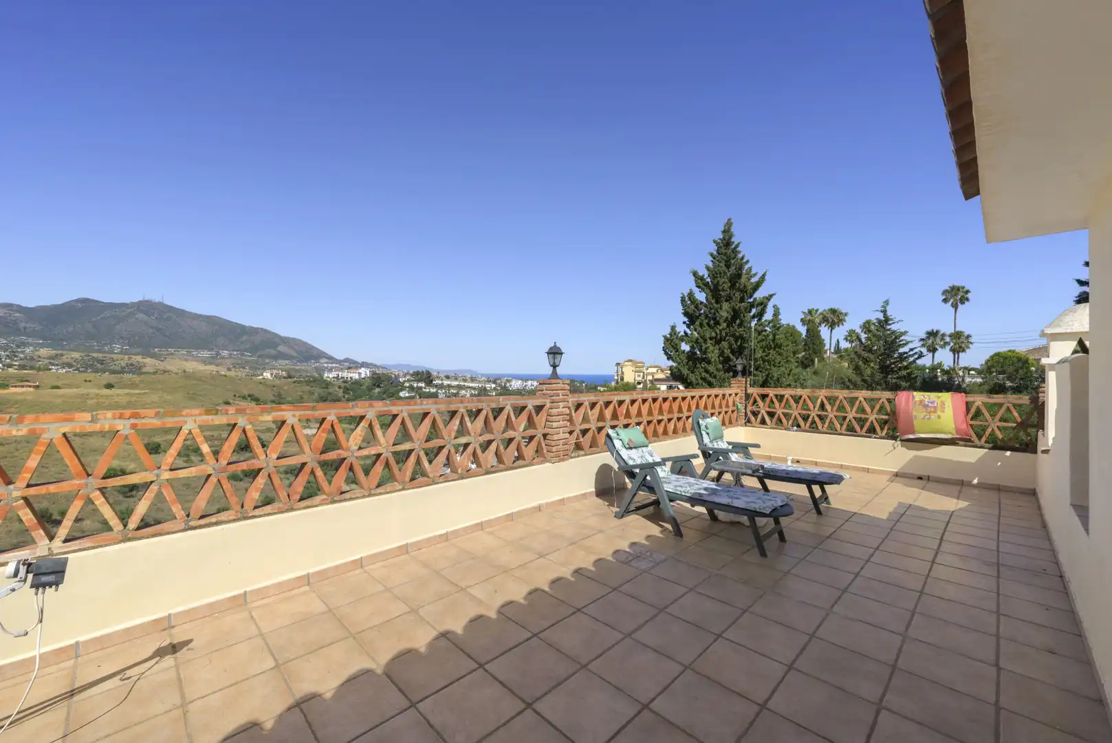 Terrassa de Casa o xalet en venda en Mijas amb Aire condicionat, Terrassa i Piscina
