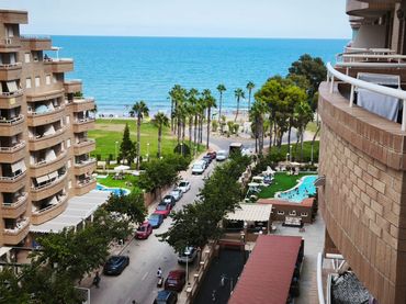 Apartament amb piscina en venda a Amplaries 23