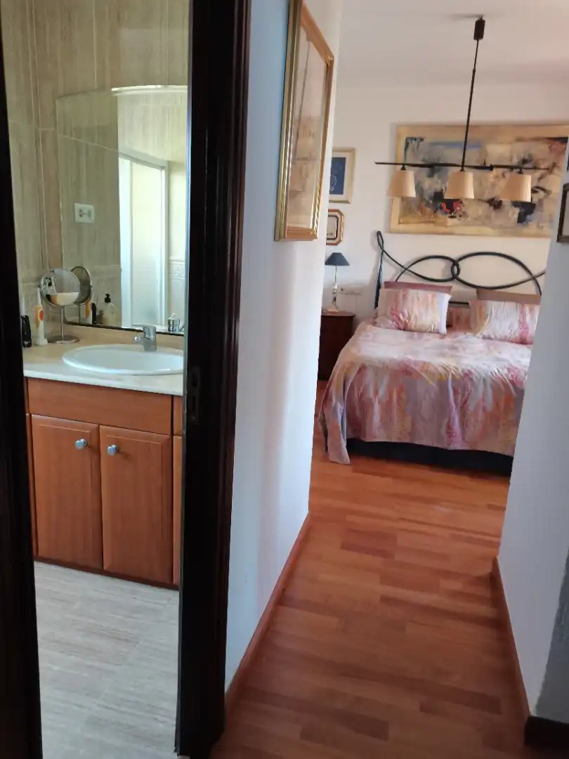 Dormitori de Casa o xalet en venda en Málaga amb Calefacció, Jardí privat i Parquet