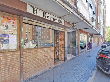 Local comercial en venda a Ciudad Lineal