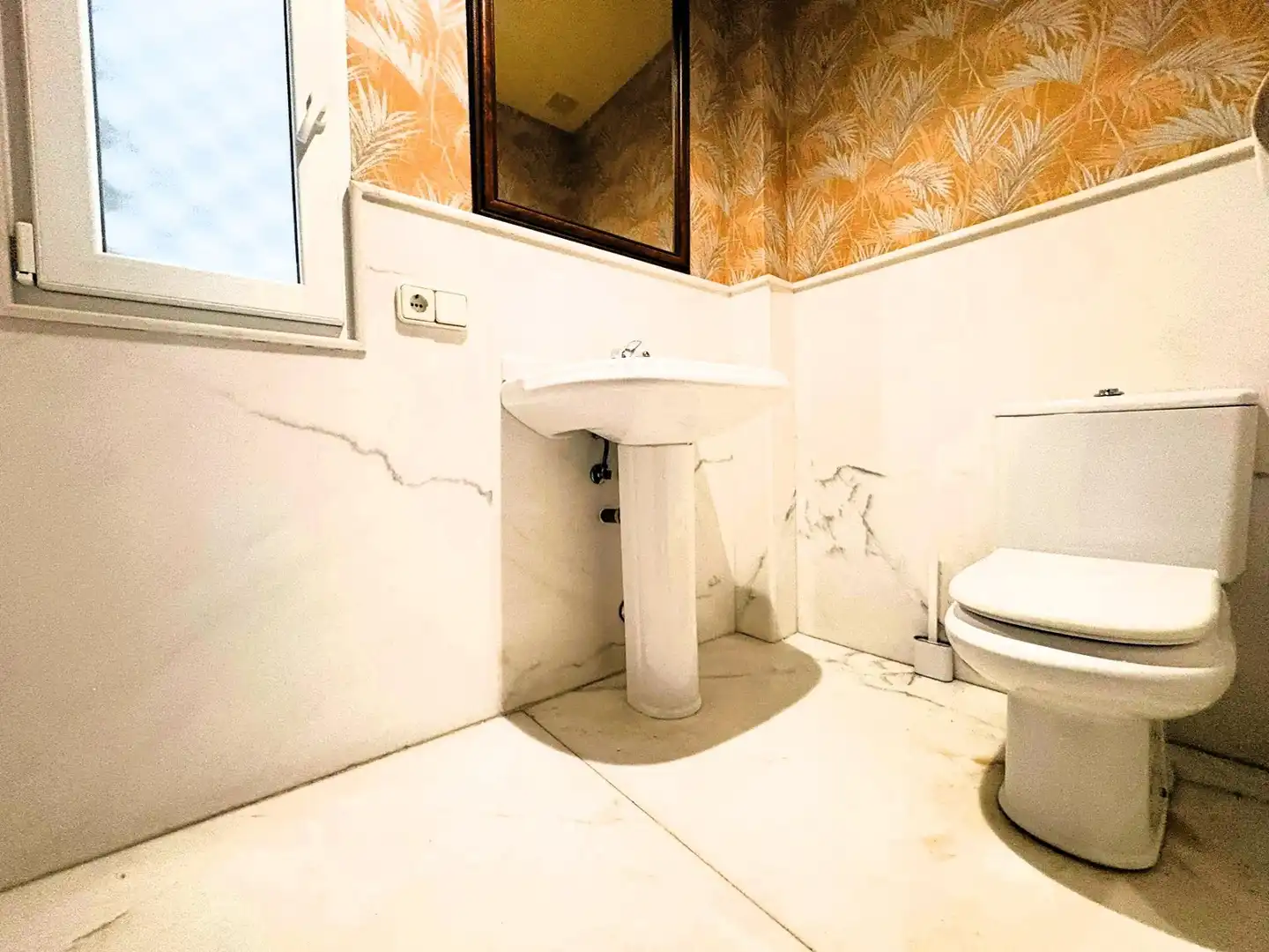 Bathroom of Houses for sale in Algeciras  with Air Conditioner, Private garden and Terrace