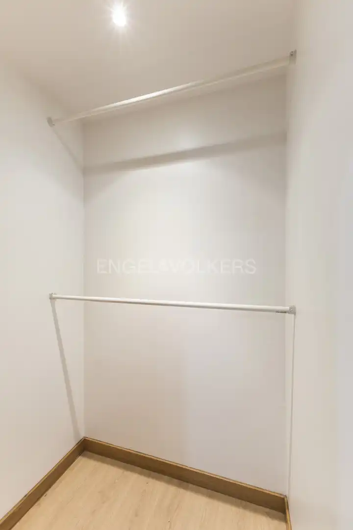 Flat for rent in Madrid  with Air Conditioner, Heating and Furnished