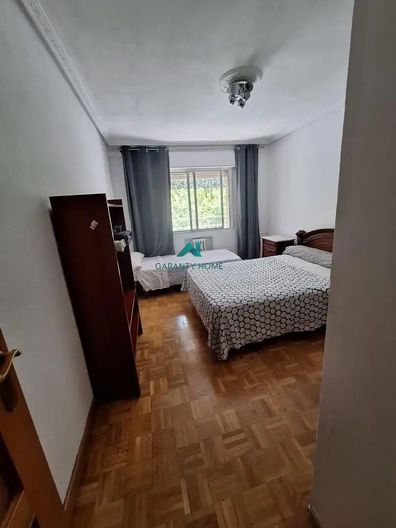 Schlafzimmer von Wohnung zur Miete in Alcorcón